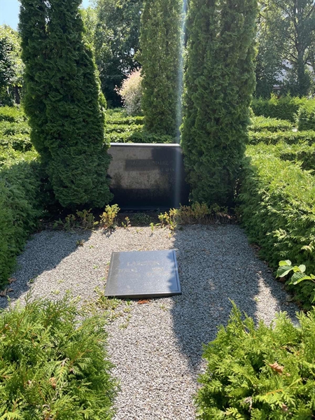 Grave number: NK VII    83b
