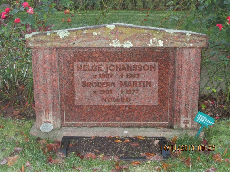 Grave number: TJ A    36, 37