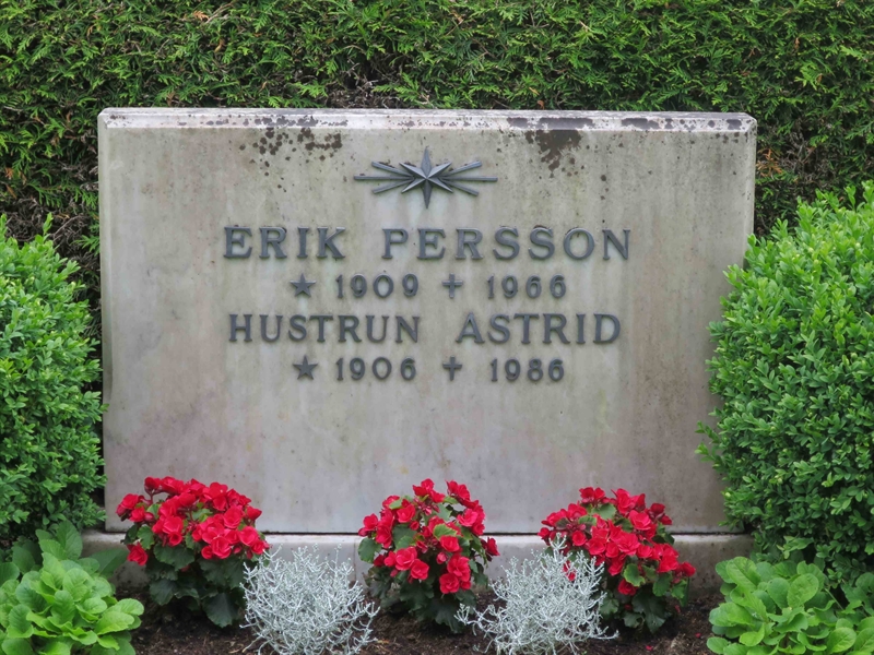 Grave number: HÖB 63    23