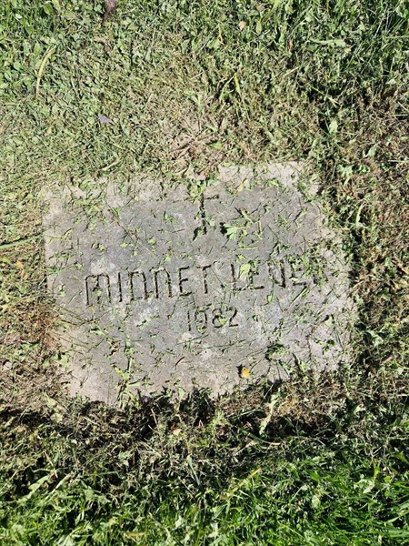 Grave number: 501 30 5554