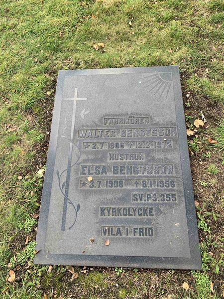 Grave number: VK B   132, 133