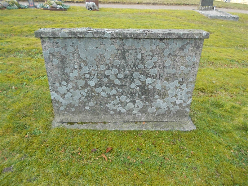 Grave number: NÅ G0    31, 32