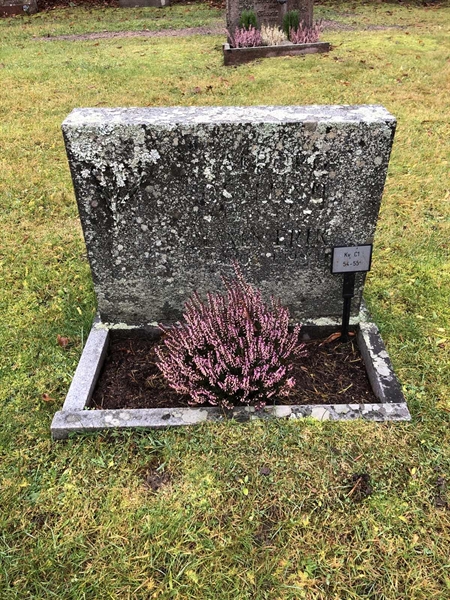 Grave number: 1 C1    54-55