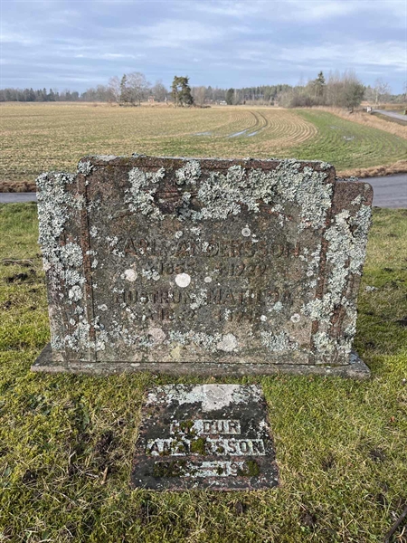 Grave number: HA A    18, 19, 20