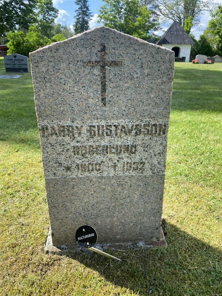 Grave number: 04 A 210