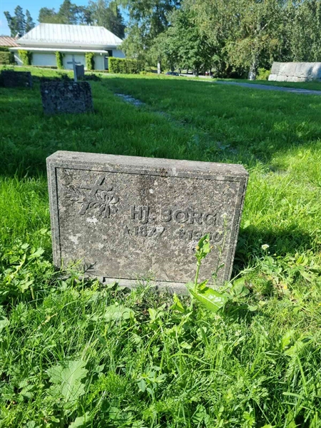 Grave number: 1 18   45