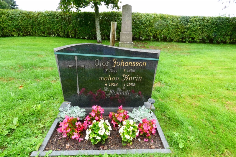 Grave number: TÖ 3    86