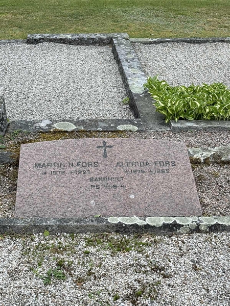 Grave number: SKF A   165, 166