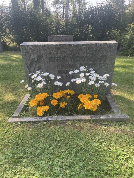 Grave number: 1 B1    48-49