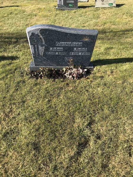 Grave number: KN 04   688C, 688D