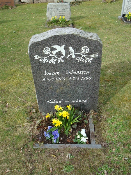 Grave number: KU 09    55, 56