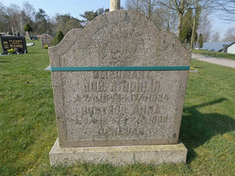 Grave number: EL 2   168