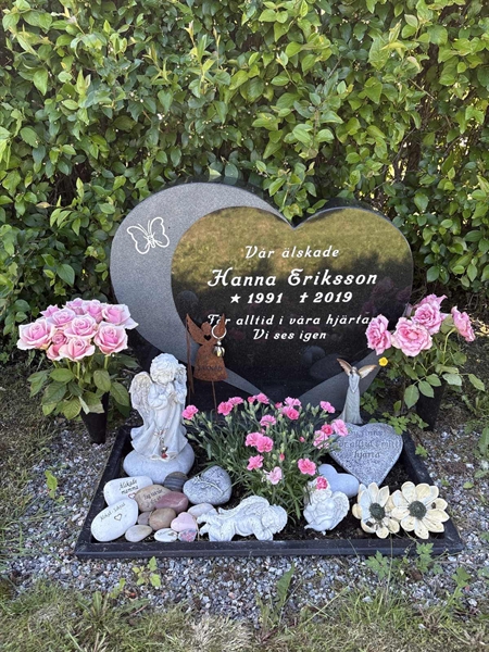Grave number: 4 G GH    31-32