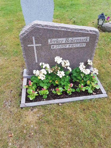 Grave number: 01 15059