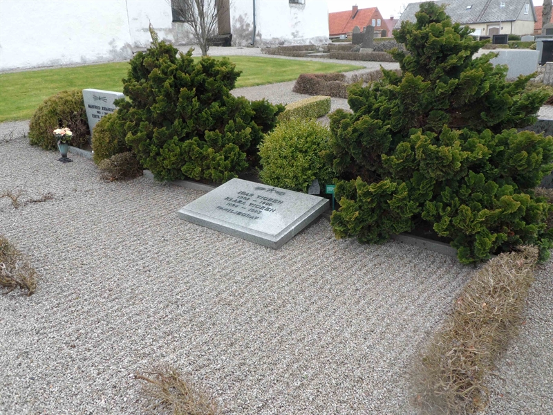 Grave number: VK R    14