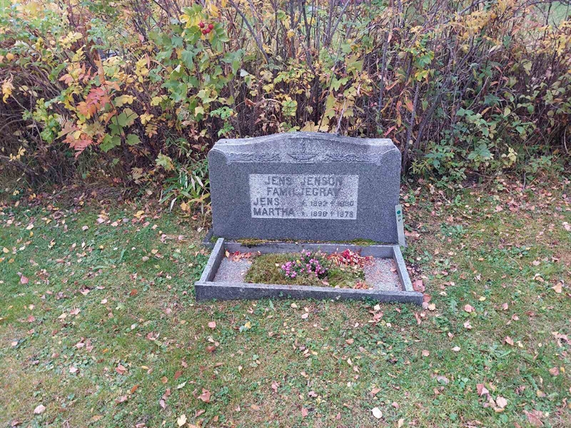 Grave number: NY G    69