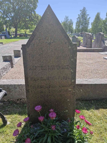 Gravnummer: 1 FRÖJD 66A