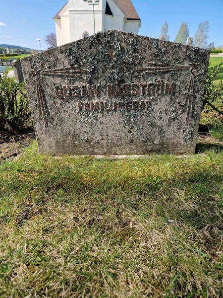 Grave number: 501 18 3618-3620