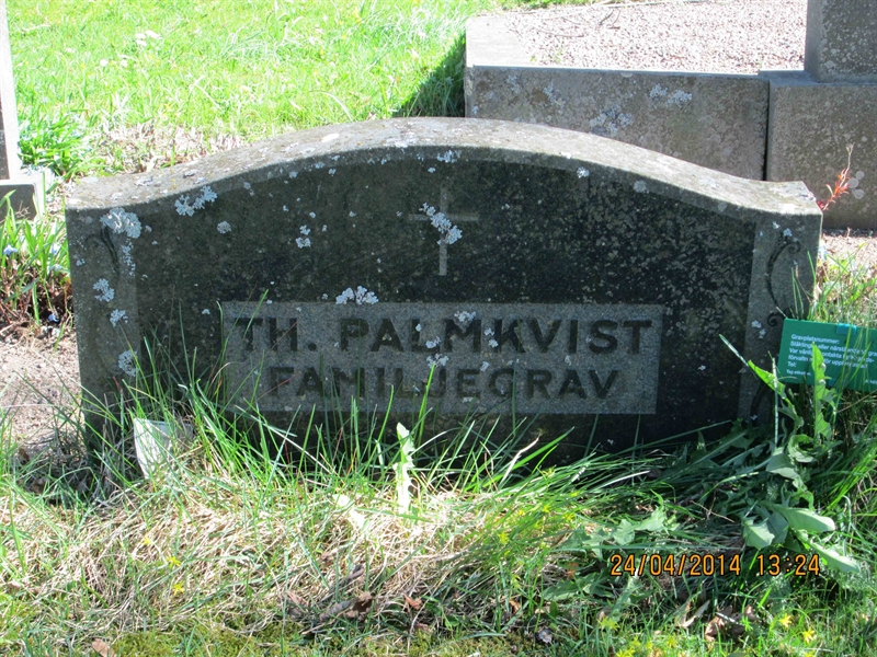 Grave number: KÄÖ A   464, 465