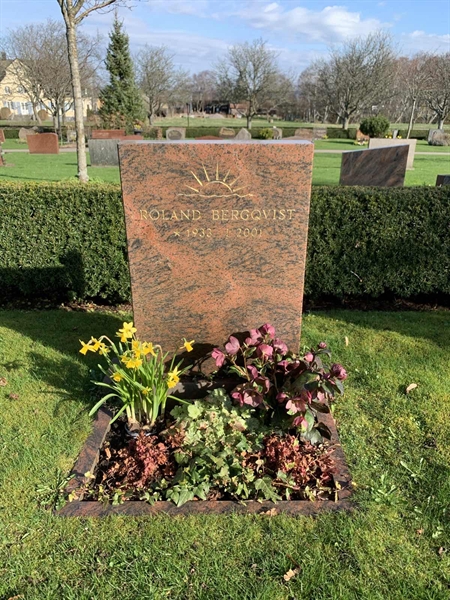 Grave number: SÖ M    12