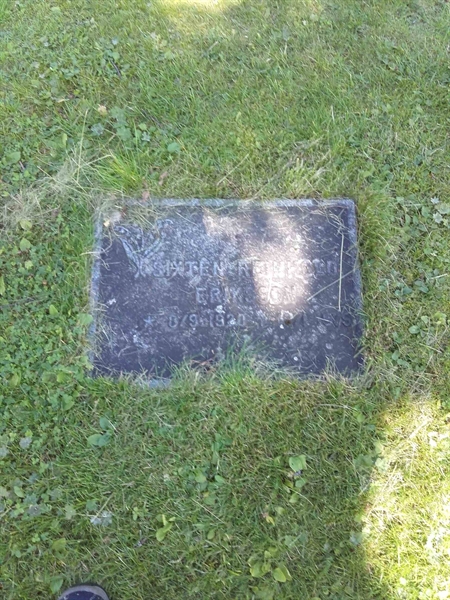 Grave number: NO 08   157