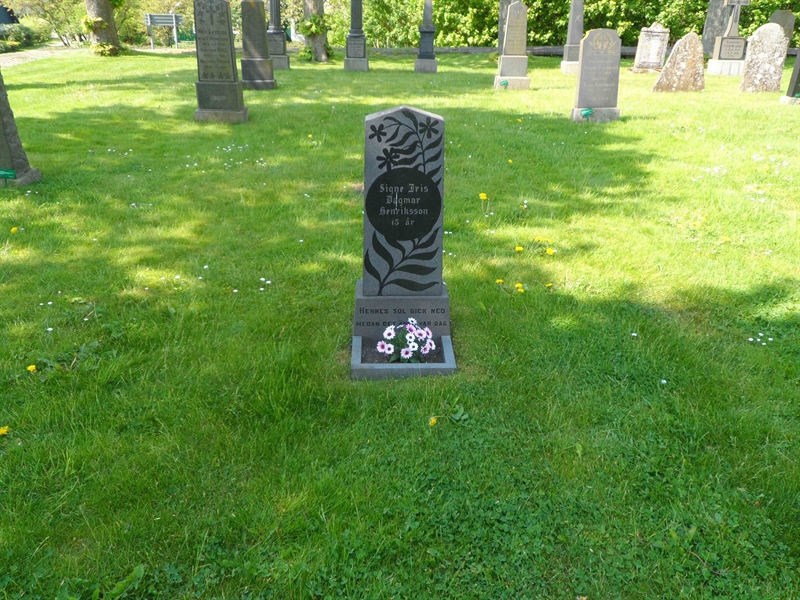 Grave number: ÖH A    42, 43