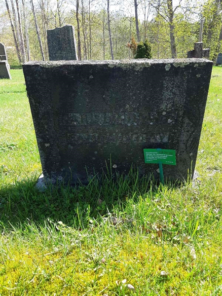 Grave number: 2 B    79-80