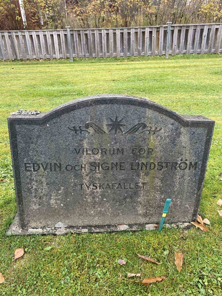 Grave number: 6 03     65, 66