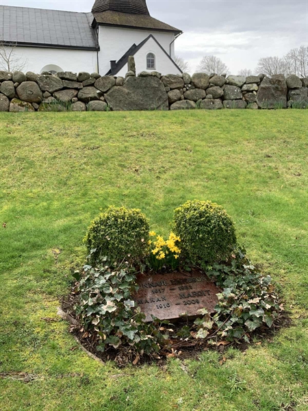 Grave number: SÖ N    54