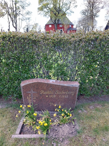 Grave number: HÖ 9   63