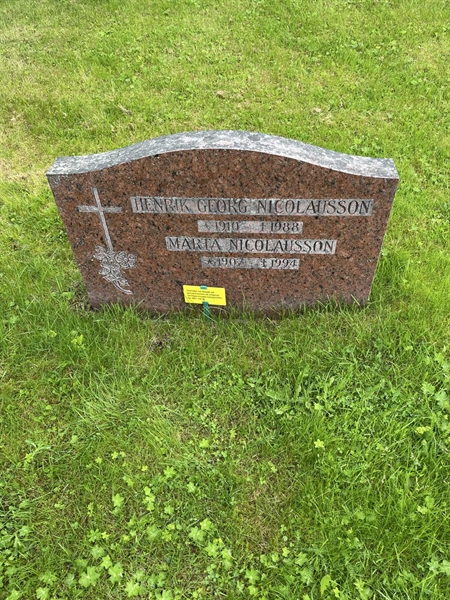 Grave number: DU ND     1, 2