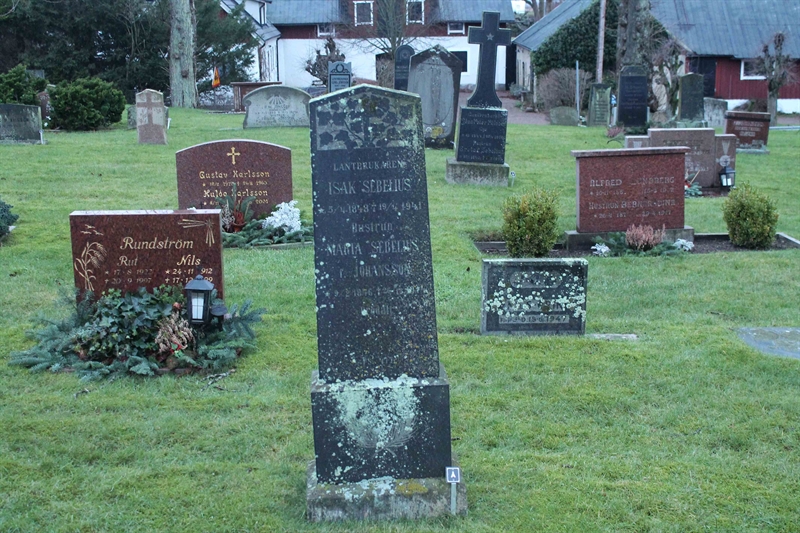Grave number: ÖKK 1   192, 193