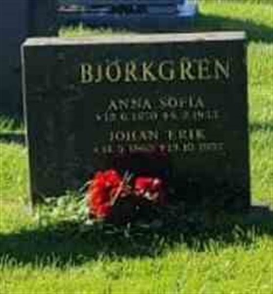 Grave number: 1 GB1 06     53