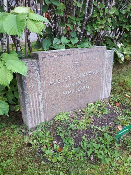 Grave number: NK F G    58