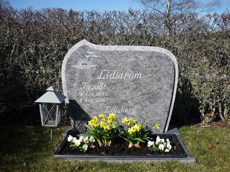 Grave number: ÖD 05   31, 32
