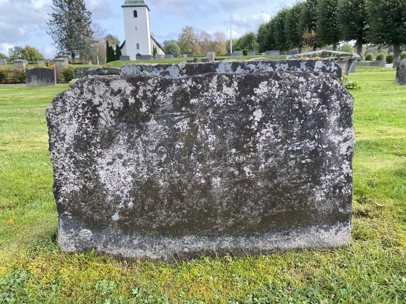 Grave number: 4 Me 05    12-14