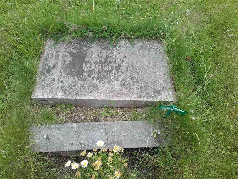 Grave number: KA 05    27
