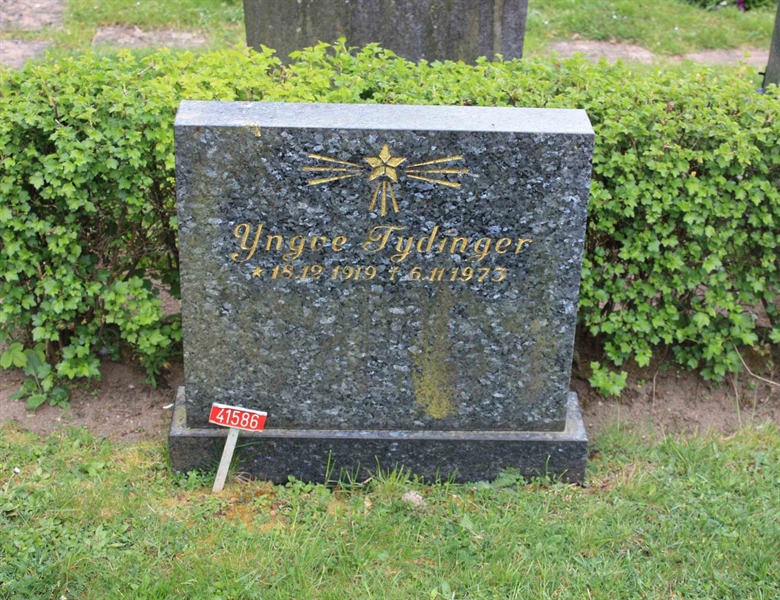 Grave number: Ö U08    30