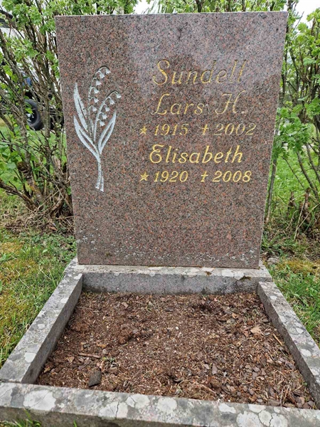 Grave number: 502 17 2334