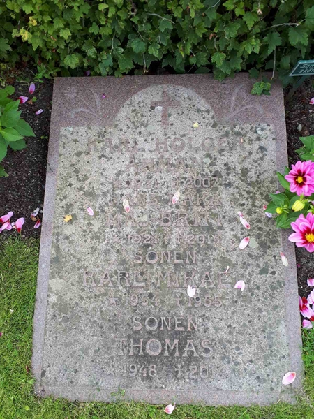 Hautatunnus: NK F G   197