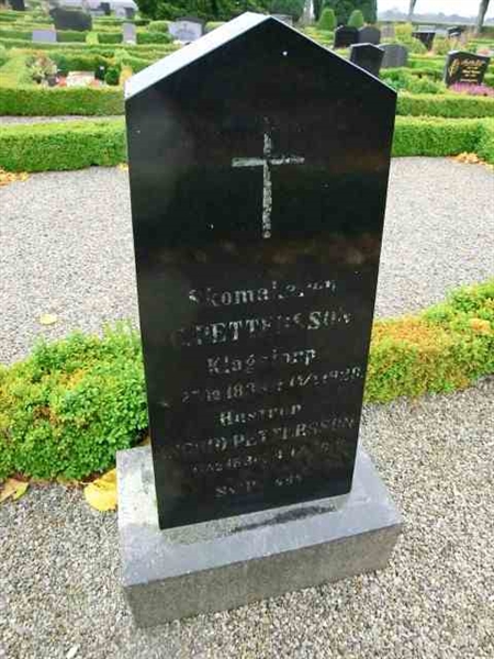Grave number: ÖK J    003