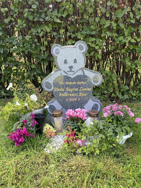 Grave number: 3 20 218
