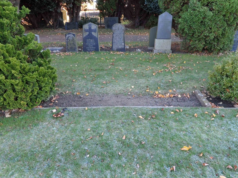 Grave number: 2 01   456