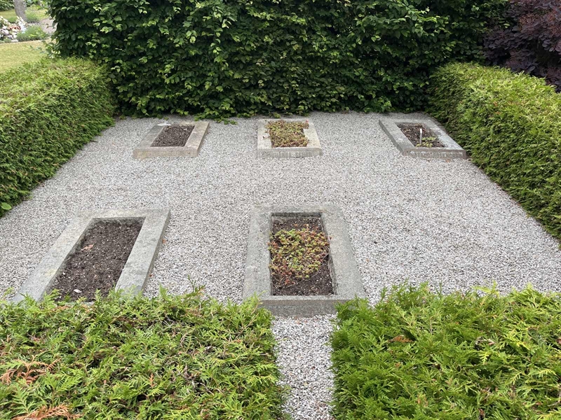 Grave number: NK I    37