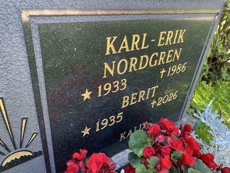 Grave number: 3 13    79