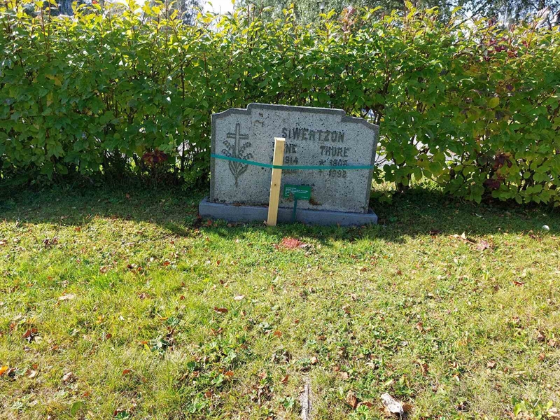 Grave number: K J   171