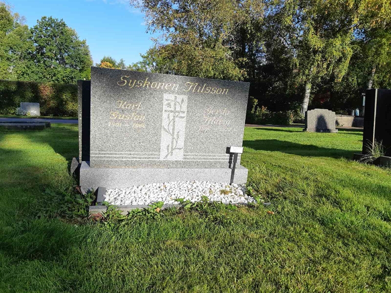 Hautatunnus: Fr 7   271-272