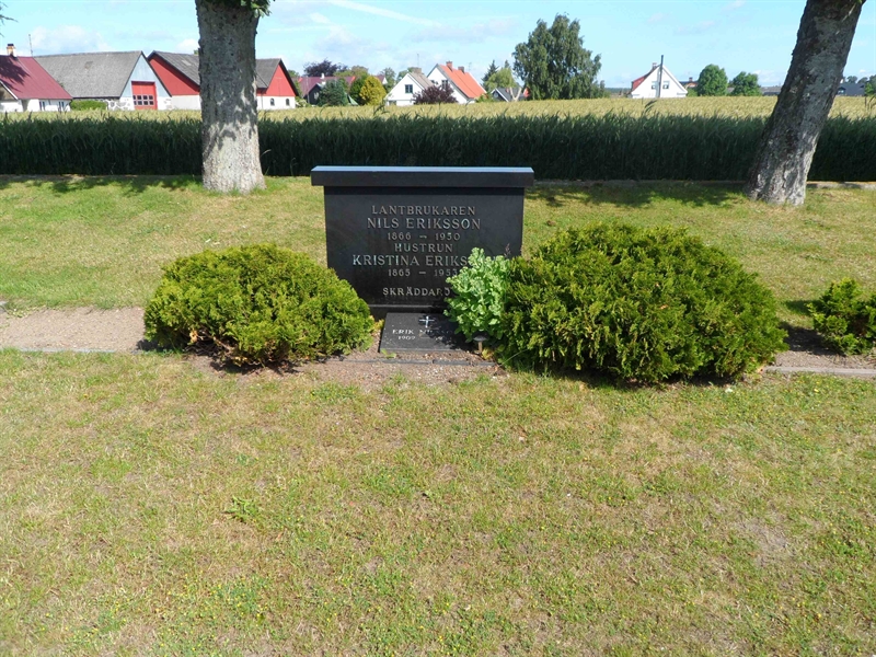 Grave number: ÖV K    18, 19