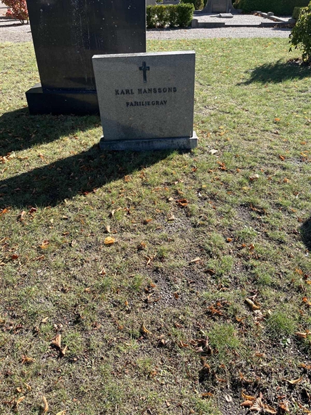 Grave number: VK II    82