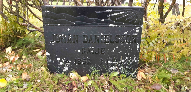 Grave number: HG 18   220